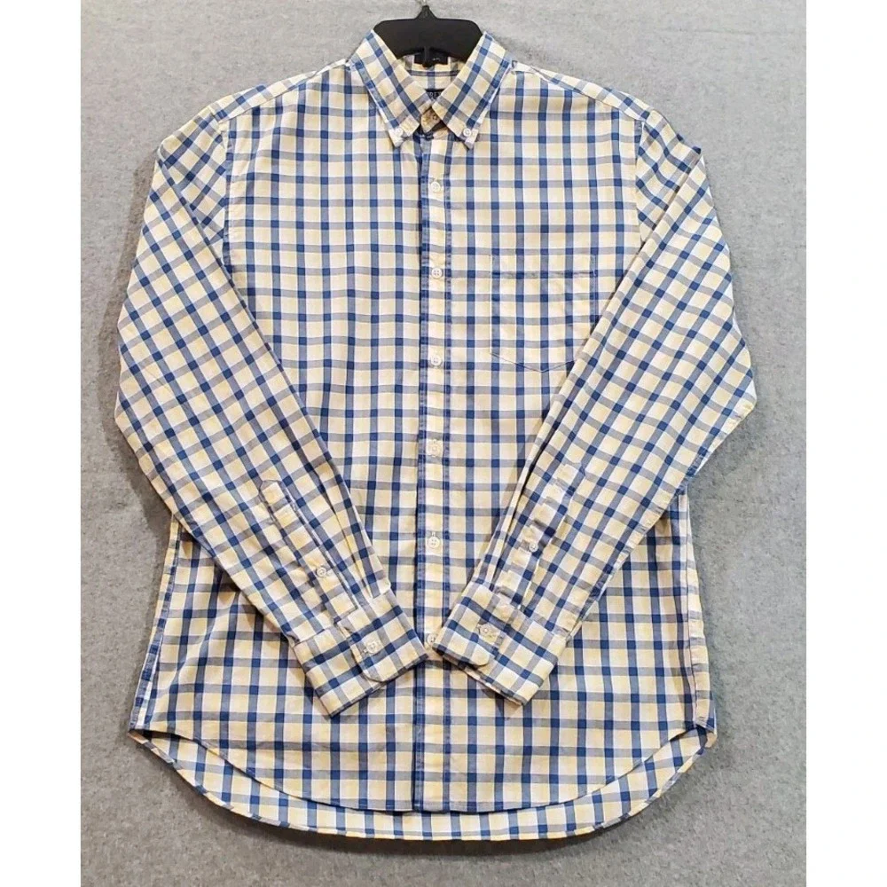 Lot of 2 J. Crew Plaid Button Down Shirts Medium Classic‎ / Slim Untucked